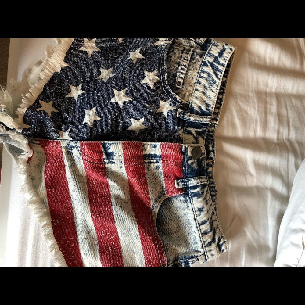 HM denim star shorts